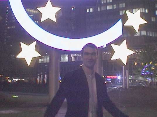 Euro Artist Schafhausen in front of the Euro